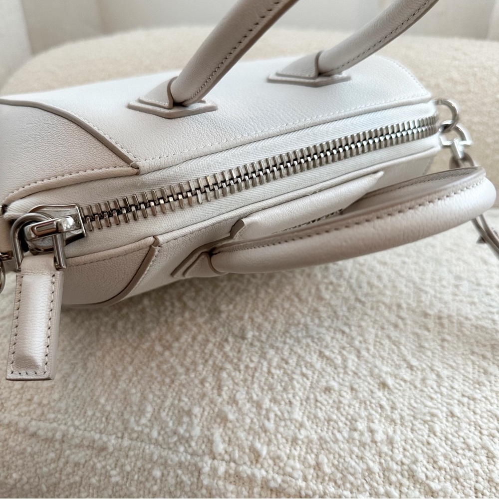 Givenchy Mini Antigona Sugar Leather Satchel Handbag Crossbody Purse | White - Picture 13 of 16